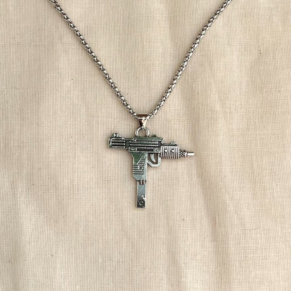y2k 2000s heavy metal gothic gun pendant silver mini uzi chain necklace - Picture 2 of 8